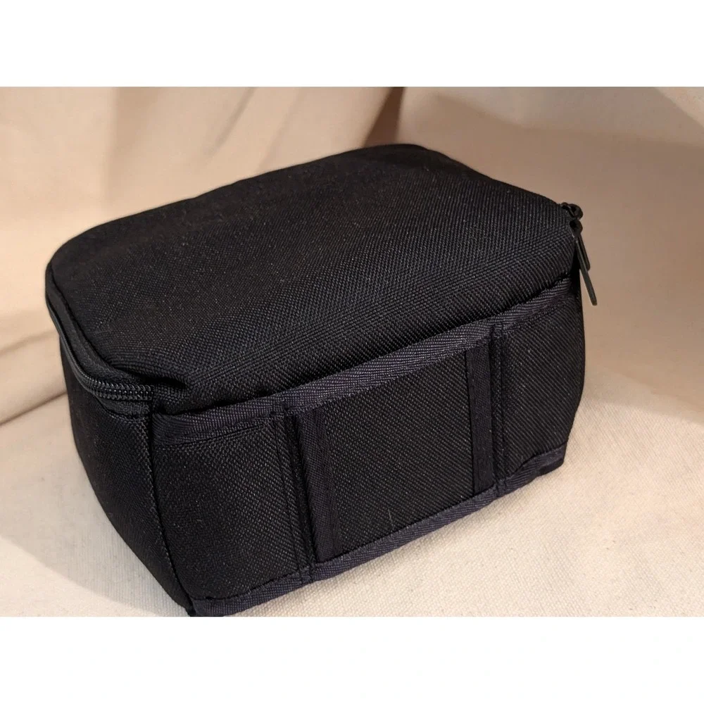 Nikon SS-700 Soft Case for Speedlight SB-700 Flash Black Padded Pouch Zippered